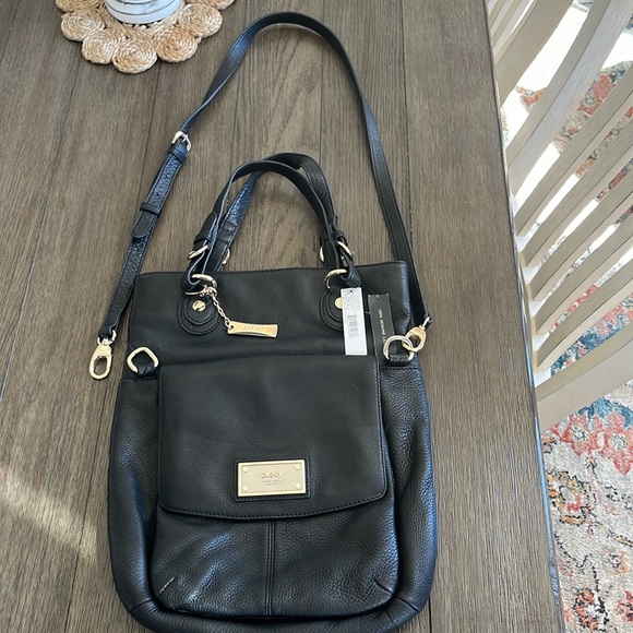 NWT DKNY Donna Karan New York Black Soft Leather W/Logo Plaque Bag - Picture 2 of 12